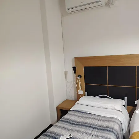 Ξενοδοχείο με διαμερίσματα Duna Con Bagno Lido Adriano